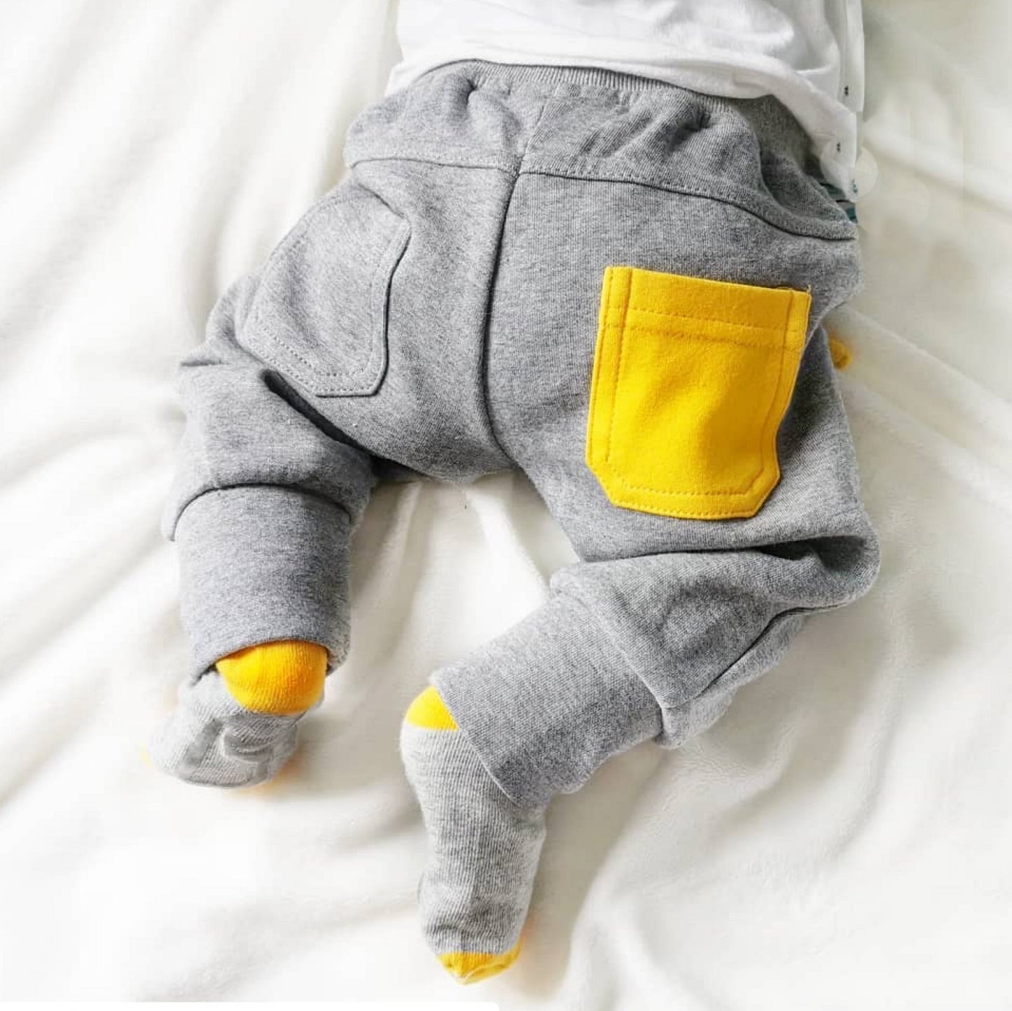 Sockatoos Original Joggers - YELLOW